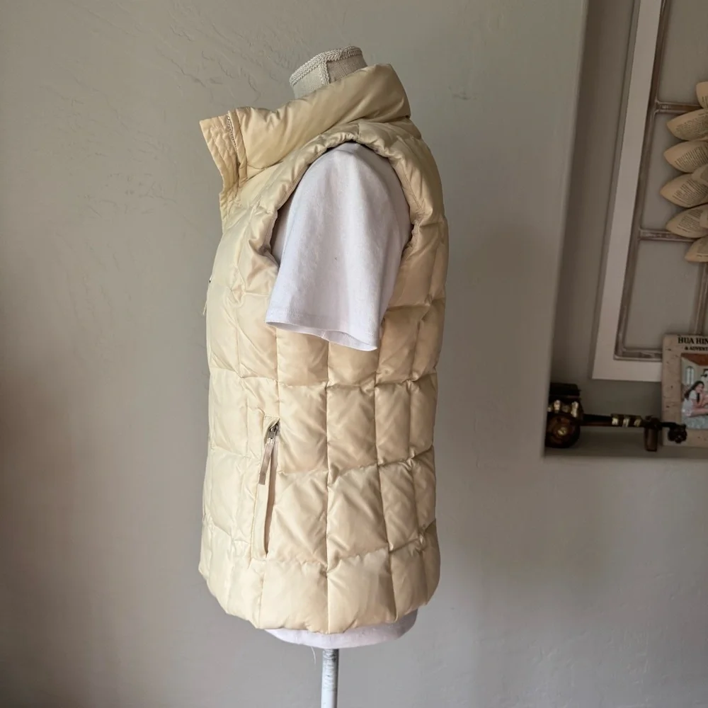 Gap Women's Winter Ivory Down Puffer Vest ‎ Size: Small